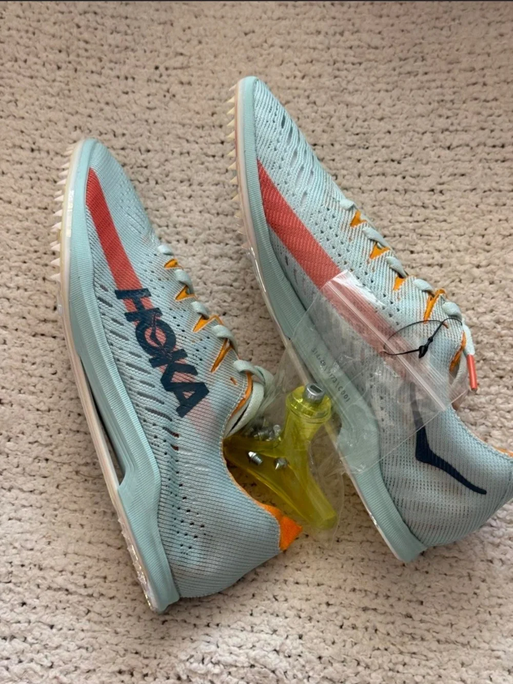 HOKA Cielo X MD Track Spikes Men 6 Women 7.5 Blue Glass NEW 1123151